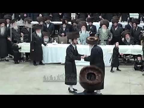 Machnovka Rebbe Dances Mitzvah Tantz – Kislev 5785