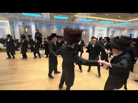 Lipa Brach on the keys & Shlome Zalman Perl & Hit & Markovitz & Goldstein