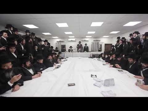 The Trebishaner Rebbe playing Violin on Zos Chanuka 5785