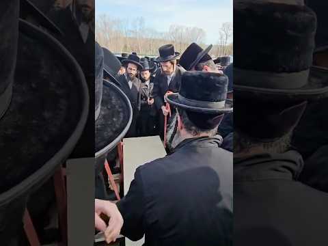 Levaya of Mendy Steiner A”h, 32 Years Old | ההלוויה של הנגיד מנדל שטיינר ע”ה