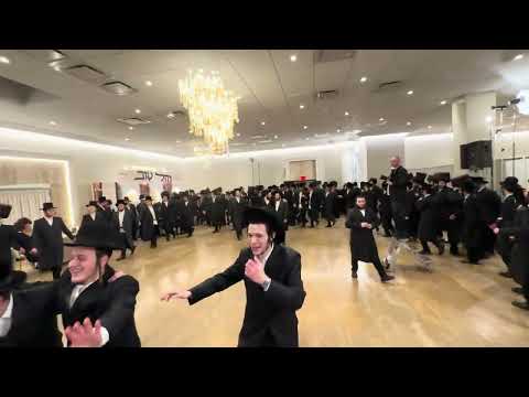 Avrumi Berko on the keys & Levy Falkowitz & @ Weiss &weiss