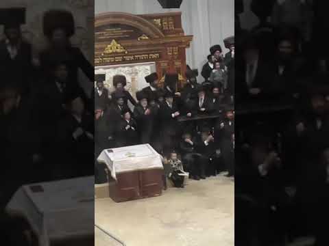 Sadigura Rebbe Dances With Sefer Torah