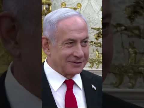 Benjamin Netanyahu visits President Donald Trump at the White House