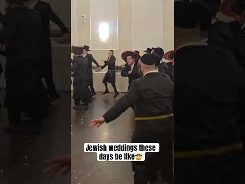 Jewish weddings these days be like🤠#shabbat #shalom #rabbi