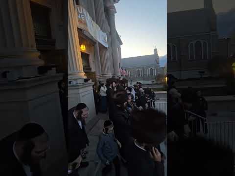 Hundreds Of Hasidic Jewish residents Protest Linden, NJ’s, Anti-Semitic Zoning Ban On Synagogues.