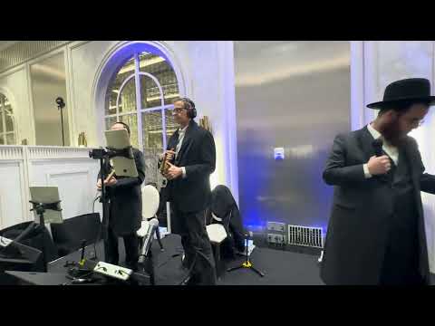 Hershy Langsam on the keys & Yidi Bialostozky & Landau & Klien