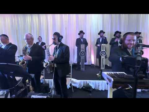 Avrumi Berko on the keys Shea Berko @ Hirsh & Mittlman