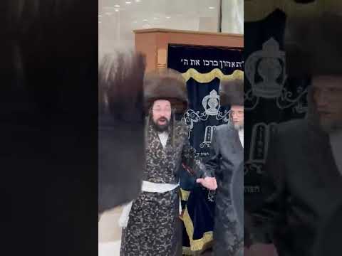 Mezibuz Rebbe Dances After Counting Sefira