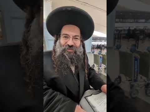 Radoshitz Rebbe Shares Amazing Experience Had At The Lubavitcher Rebbe's Ohel With ChabadAir Staff